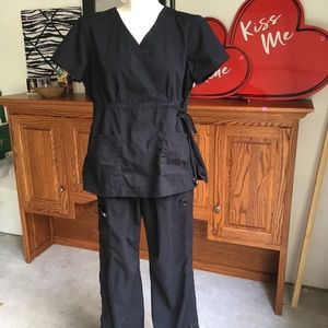 Koi Scrubs Set ~ Jet Black ~ Sz Large
